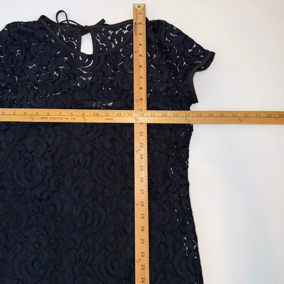 Ann Taylor LOFT Lace Shift Dress Women’s 10 Navy Short Sleeve Lined Cocktail - Picture 13 of 16
